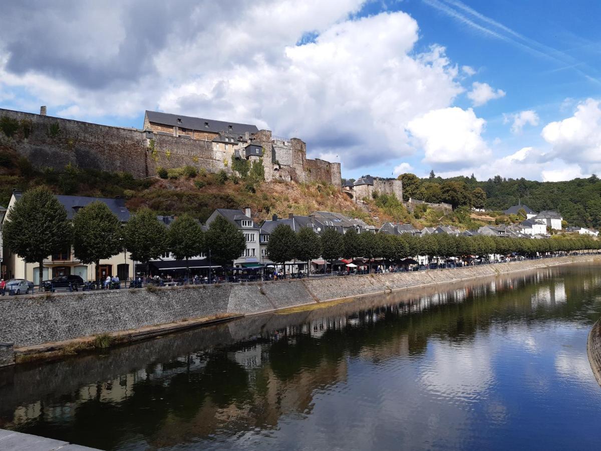 Rive Gauche Sur Semois Appartement Bouillon Buitenkant foto